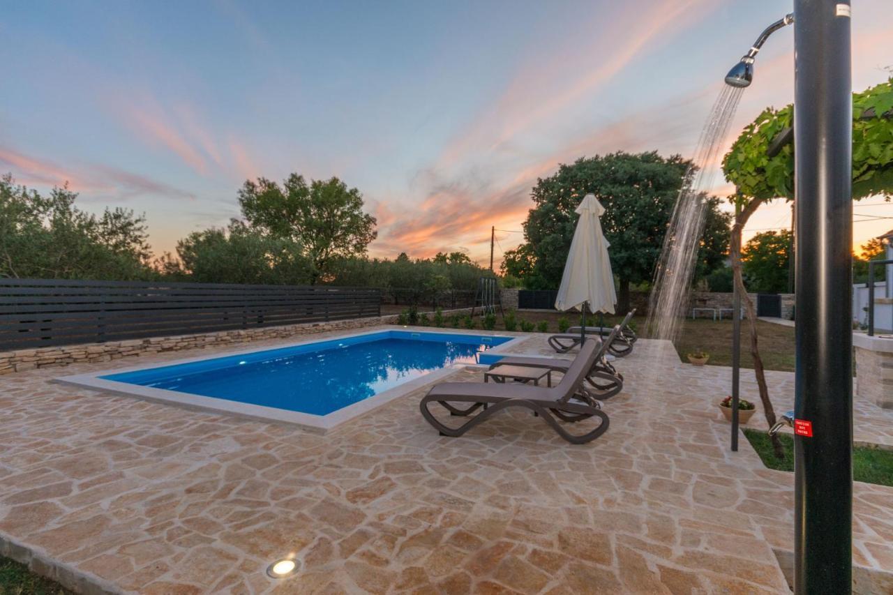 Villa Vitis Oklaj Esterno foto