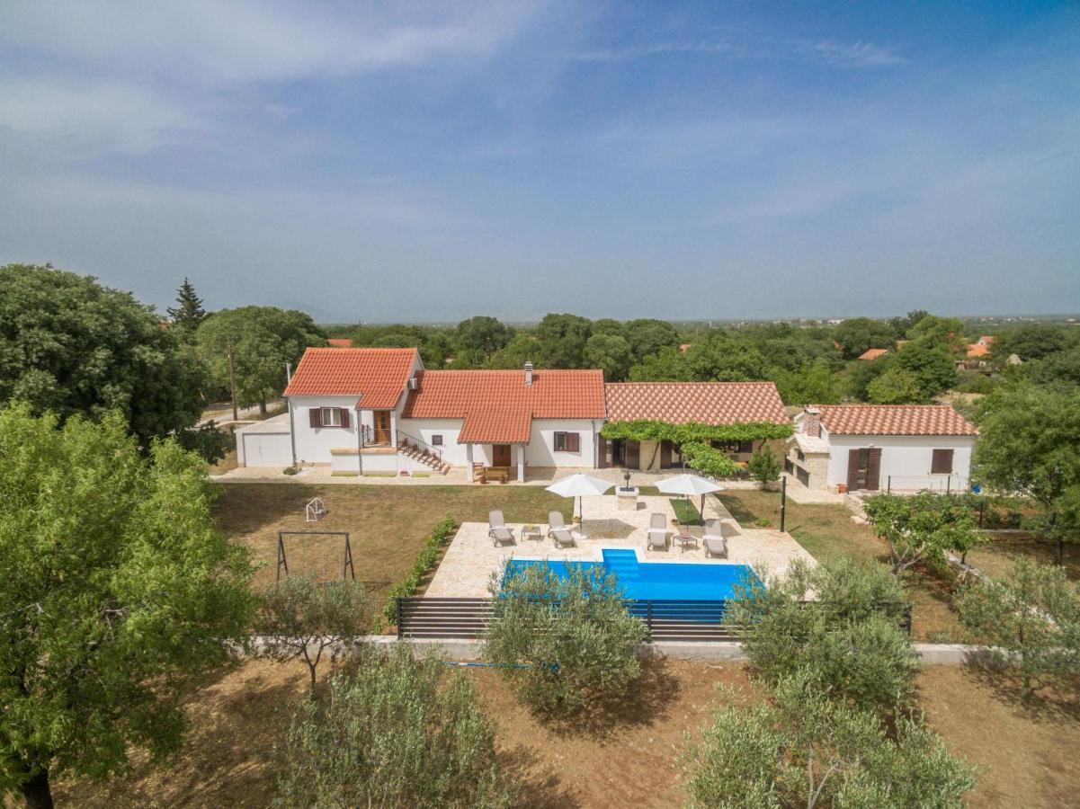 Villa Vitis Oklaj Esterno foto